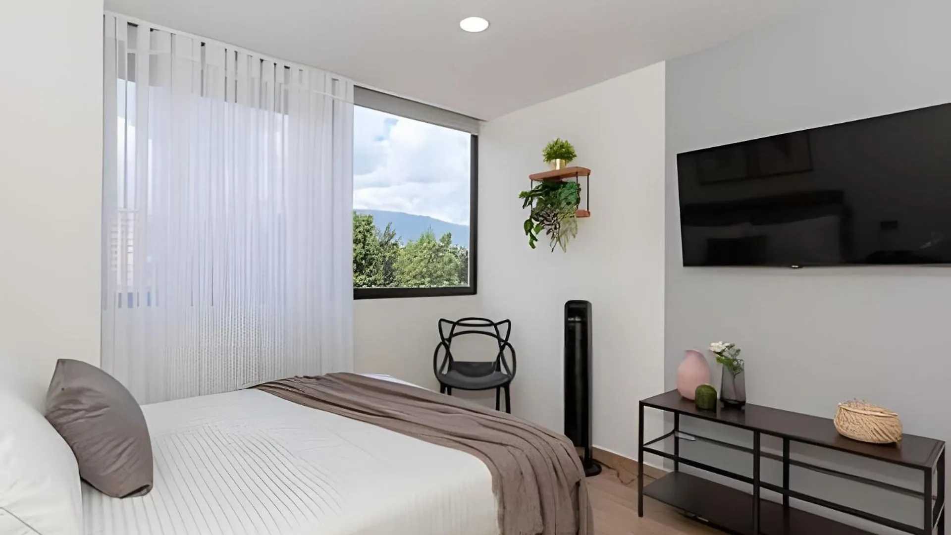 81 Living Apartment Medellin 0*,