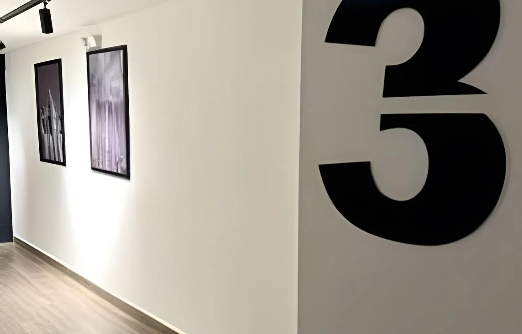 81 Living Apartment Medellin Colombia