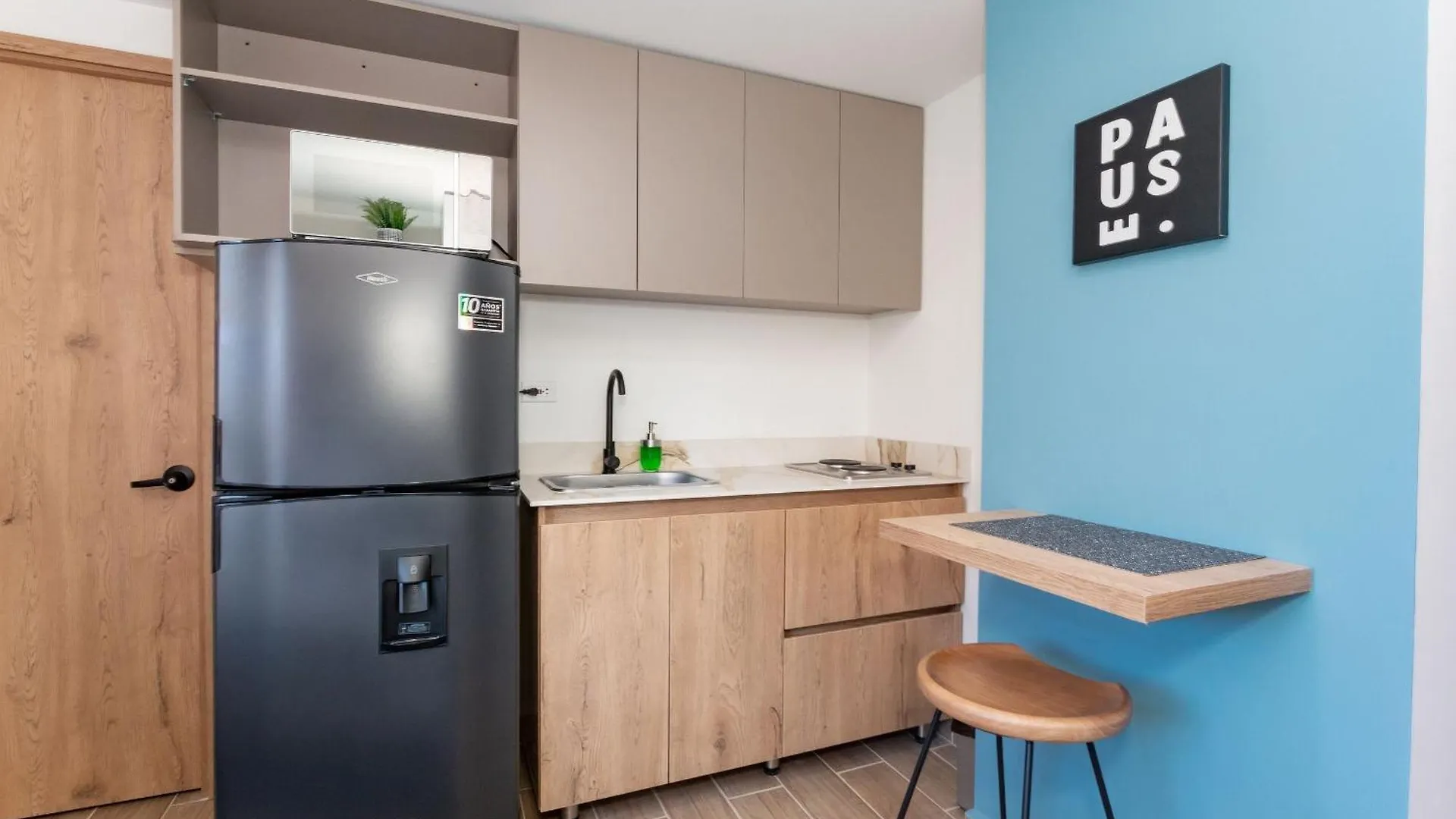 81 Living Apartment Medellin